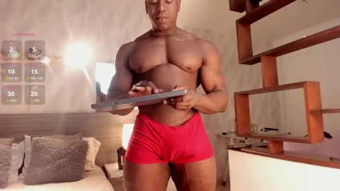 Snapshot of rogger_physique chatting on 02/28/26, 06:58 Rogger online show from 02/28/26, 06:58