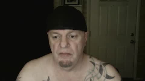 Snapshot of roinaz chatting on 12/22/24, 09:33 roinaz online show from 12/22/24, 09:33