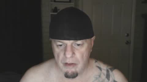 Snapshot of roinaz chatting on 01/27/25, 06:09 roinaz online show from 01/27/25, 06:09