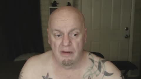 Snapshot of roinaz chatting on 02/11/25, 07:44 roinaz online show from 02/11/25, 07:44