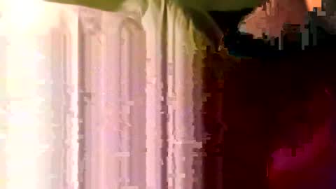 Snapshot of rojo22712 chatting on 03/06/26, 08:11 Mr. Red online show from 03/06/26, 08:11
