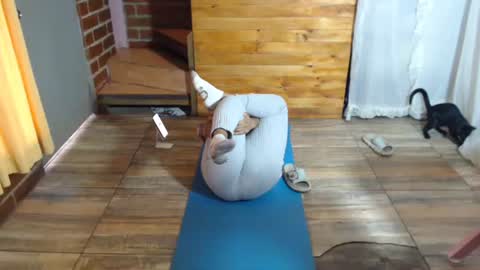 Snapshot of rokyhilary chatting on 03/16/26, 12:20 jesabel online show from 03/16/26, 12:20