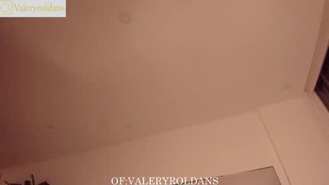 Valery Roldans online show from 12/04/25, 04:11