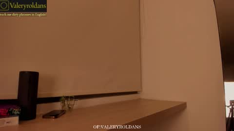 Valery Roldans online show from 02/17/26, 03:03