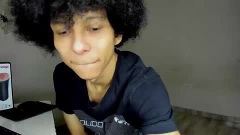 rolling_05 online show from 12/14/25, 02:50