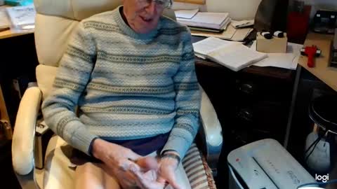 Snapshot of rolydawe chatting on 02/13/26, 02:24 rolydawe online show from 02/13/26, 02:24