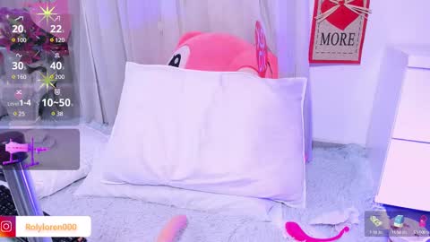 Snapshot of rolyloren chatting on 02/10/25, 01:14 Marcela online show from 02/10/25, 01:14