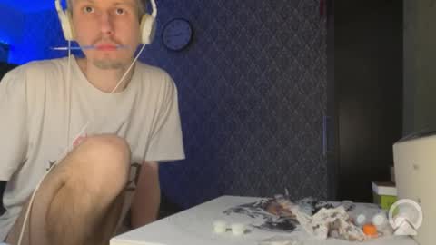 Snapshot of roma305991 chatting on 12/20/25, 09:44 roma305991 online show from 12/20/25, 09:44