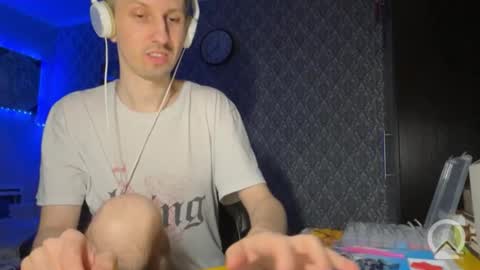 Snapshot of roma305991 chatting on 03/18/26, 07:39 roma305991 online show from 03/18/26, 07:39