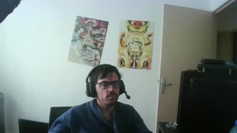 Snapshot of romainb72 chatting on 11/24/25, 11:43 romainb72 online show from 11/24/25, 11:43