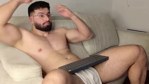 Snapshot of roman_lux chatting on 02/07/26, 07:56 Roman Lux online show from 02/07/26, 07:56