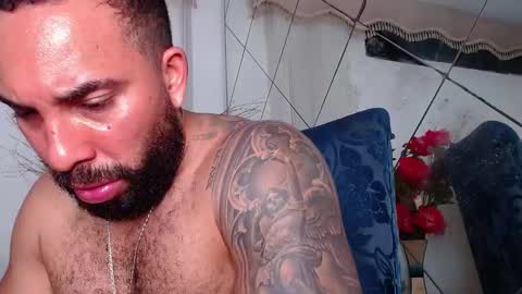 Snapshot of roman_muscle_ chatting on 01/09/25, 06:17 Roman online show from 01/09/25, 06:17