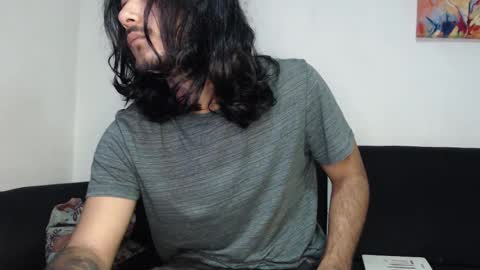 Snapshot of romanphoenix chatting on 02/18/25, 09:32 Roman online show from 02/18/25, 09:32