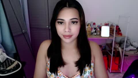 Snapshot of romantic_kath chatting on 05/02/26, 08:03 KATH online show from 05/02/26, 08:03