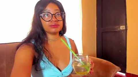 Is A Belle online show from 01/01/25, 02:31