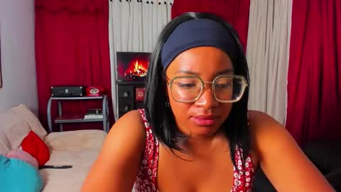 Snapshot of romantic_stargirl chatting on 02/17/26, 01:13 Is A Belle online show from 02/17/26, 01:13