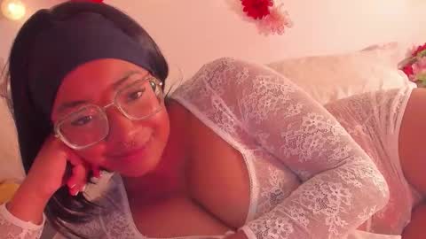 Snapshot of romantic_stargirl chatting on 03/01/26, 06:04 Is A Belle online show from 03/01/26, 06:04