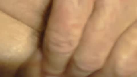 Snapshot of romantiko9 chatting on 03/11/25, 05:49 romantiko9 online show from 03/11/25, 05:49