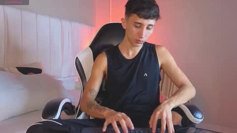 Rome online show from 04/28/26, 07:52