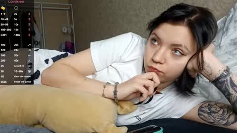 Anica online show from 10/22/25, 10:26