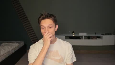 Snapshot of romeo_mercy chatting on 12/02/24, 05:59 Romeo online show from 12/02/24, 05:59