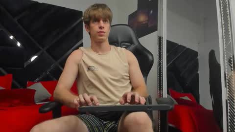 Snapshot of romeo_ricci1 chatting on 03/01/26, 01:07 Romeo Ricci online show from 03/01/26, 01:07