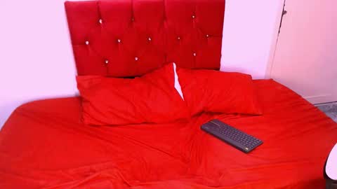 Romeo online show from 11/20/25, 07:02