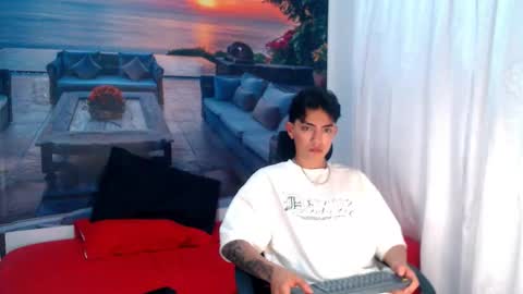 Snapshot of romeomillerr chatting on 01/07/26, 08:33 Romeo online show from 01/07/26, 08:33