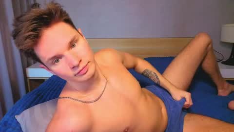 Romeo online show from 06/01/26, 12:23