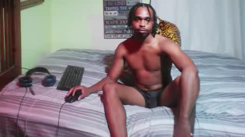 romeotyn online show from 10/20/25, 01:06