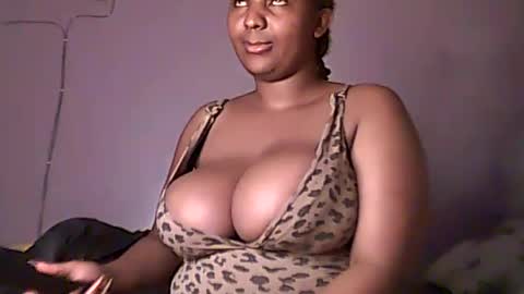 Romina 26 online show from 06/21/26, 03:20