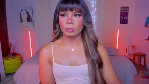 Romi Rouse online show from 10/01/25, 06:19