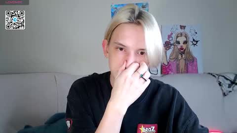 Ron online show from 09/30/25, 10:20