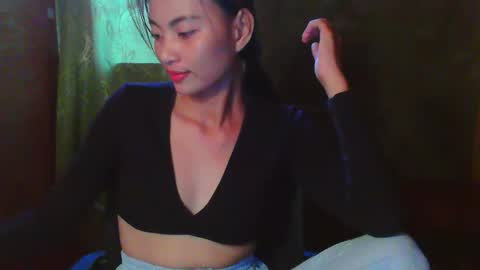 Snapshot of rona_cumsterxxx chatting on 05/10/26, 10:59 rona_cumsterxxx online show from 05/10/26, 10:59
