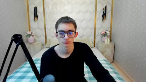 ronbevs online show from 05/06/26, 08:14