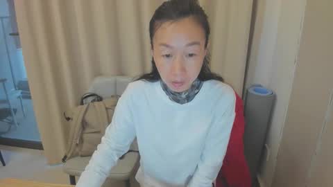 sui sui online show from 04/12/26, 10:59