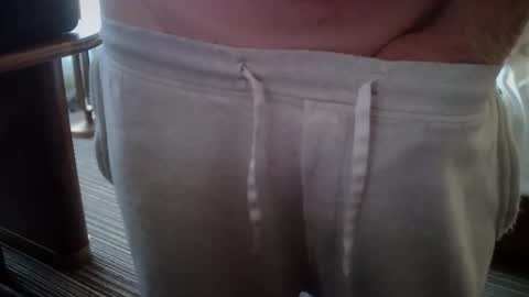 Snapshot of ronin098 chatting on 01/06/26, 06:22 ronin098 online show from 01/06/26, 06:22