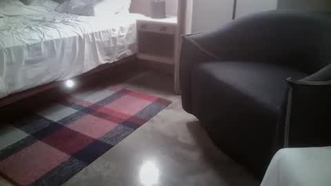 Snapshot of ronin098 chatting on 03/16/26, 02:43 ronin098 online show from 03/16/26, 02:43