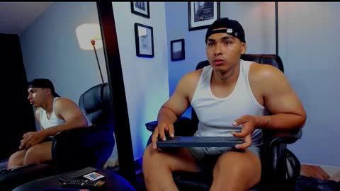 Snapshot of ronnie_canford chatting on 03/22/26, 12:58 RonnieCanford online show from 03/22/26, 12:58