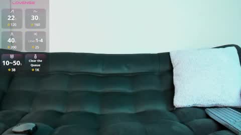 Snapshot of ronnie_fallout chatting on 01/10/25, 10:36 Ronnie online show from 01/10/25, 10:36