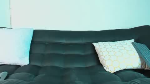 Snapshot of ronnie_fallout chatting on 02/06/25, 09:49 Ronnie online show from 02/06/25, 09:49