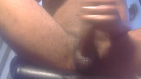 Snapshot of ronnieblc chatting on 10/02/25, 05:09 plantDADDYking online show from 10/02/25, 05:09
