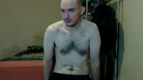 Snapshot of ronniemaster chatting on 10/16/25, 11:28 ronniemaster online show from 10/16/25, 11:28