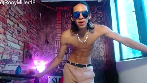 Snapshot of ronymiller_1 chatting on 12/09/24, 03:33 RonyMiller 1 online show from 12/09/24, 03:33