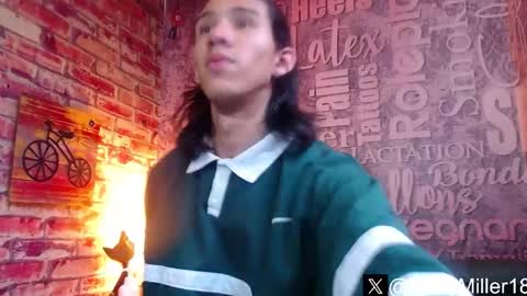 Snapshot of ronymiller_1 chatting on 03/01/25, 12:34 RonyMiller 1 online show from 03/01/25, 12:34