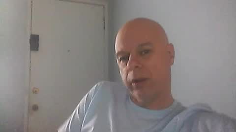 Snapshot of rooboy55 chatting on 06/27/26, 05:23 rooboy55 online show from 06/27/26, 05:23