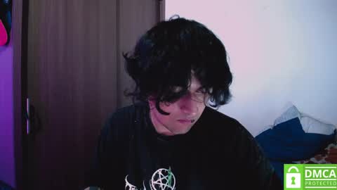Snapshot of room_hot_x chatting on 04/12/26, 06:51 ken online show from 04/12/26, 06:51