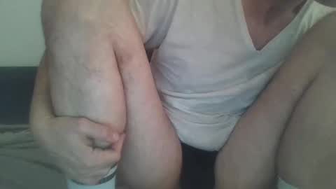 Snapshot of rooney888888 chatting on 09/27/25, 07:57 rooney888888 online show from 09/27/25, 07:57