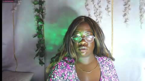 roos_veyker online show from 06/07/26, 08:12