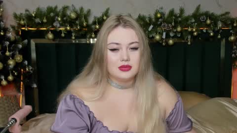 Chloe online show from 01/15/25, 10:46